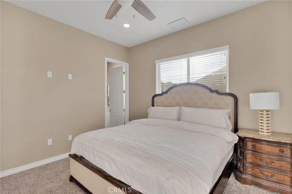 19135 Monterey, Apple Valley, California 92308 home-pic-38